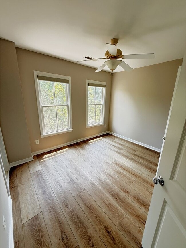 Photo - Large 3 Bedroom/3.5 Bath EYA home in the Brownstones at Wheaton!