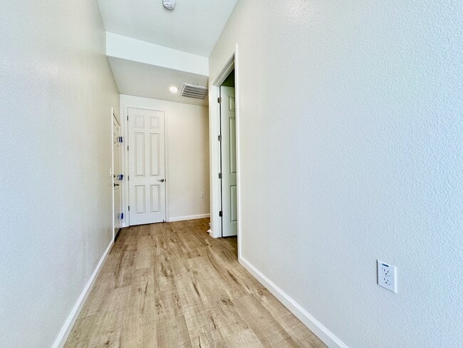 Photo - 1032 Giacomo Ln