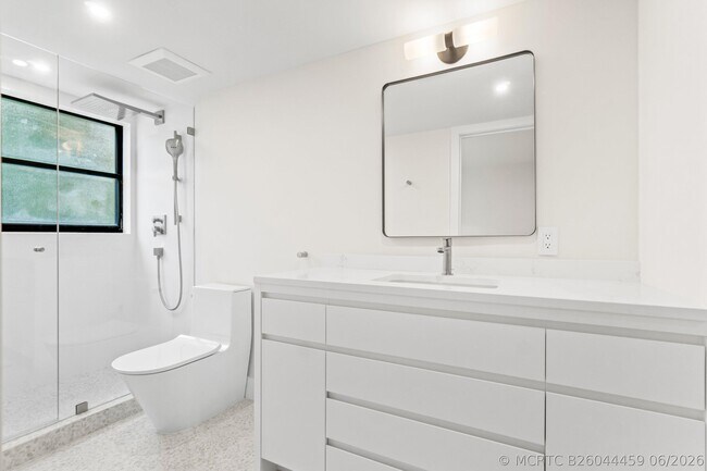 Photo - 11223 Pond View Dr Unit A103