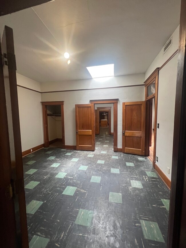 Photo - 923 W Douglas Ave Unit Suite A