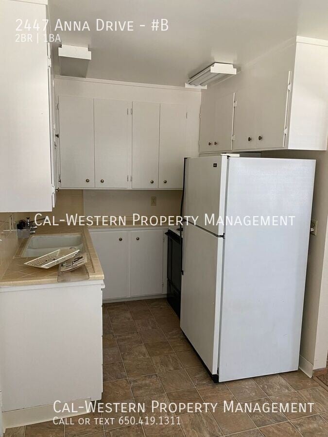 Photo - 2447 Anna Dr Unit #B