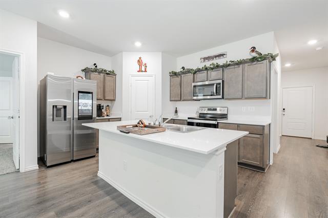 Photo - 908 Old Blf Ln