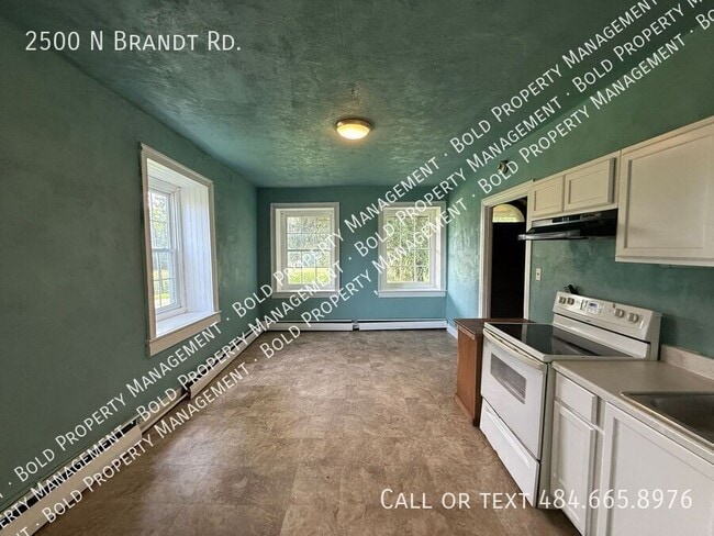 Photo - 2500 Brandt Rd N
