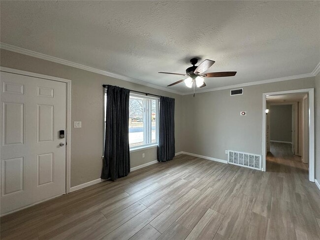 Photo - 1626 W Boyd St