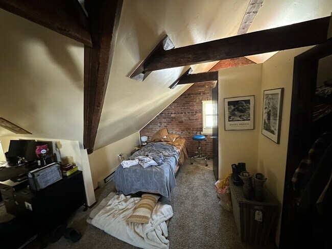 Photo - 549 Bridge St Unidad 3