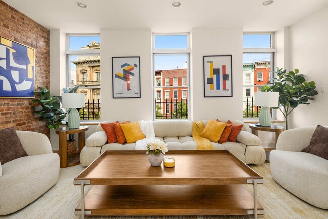 Photo - 140 Broadway Unit ID1298277P