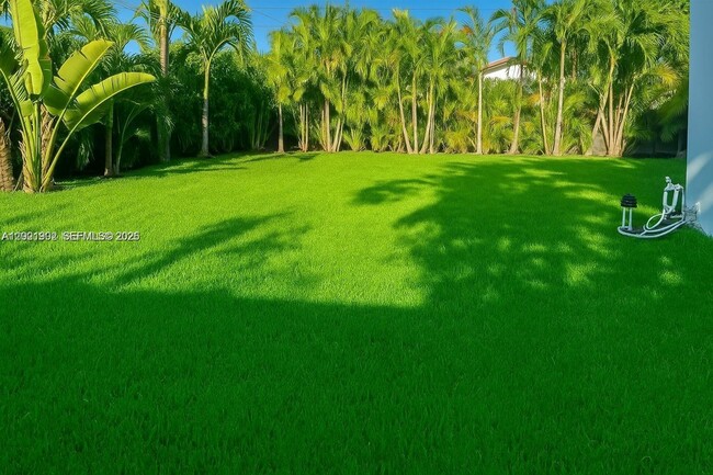 Photo - 185 NE 106th St