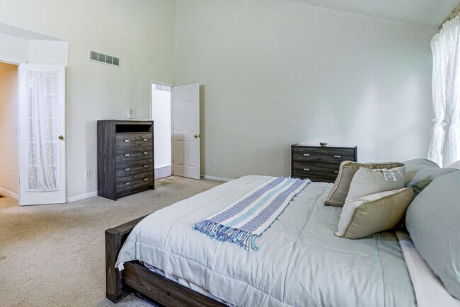 5816 Lakeview Dr Unidad SI ID1621209P