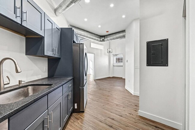 Photo - 414 Union St