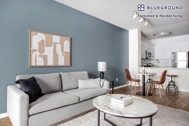 Photo - 4077 Glencoe Ave Unidad FL2-ID1066