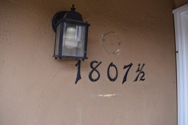 Building Photo - 1807-18011 Grace Ave Rental