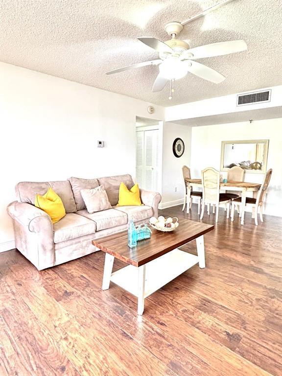 Photo - 21405 Olean Blvd Unit 224