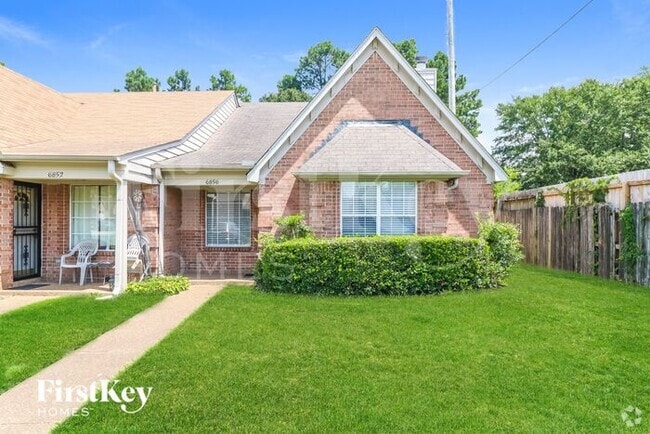 Building Photo - 6856 Meadow Chase Ln Rental