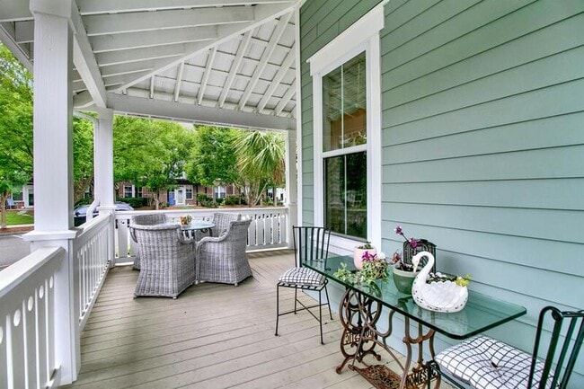Photo - 1347 Appling Dr