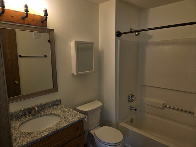 Lake Ridge Condominium