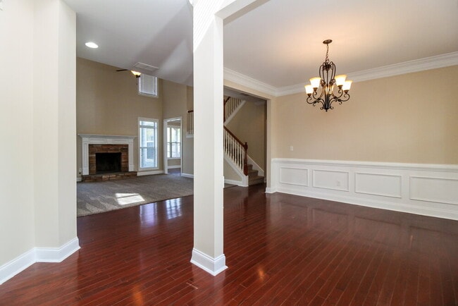 Photo - 217 Shelton Cir