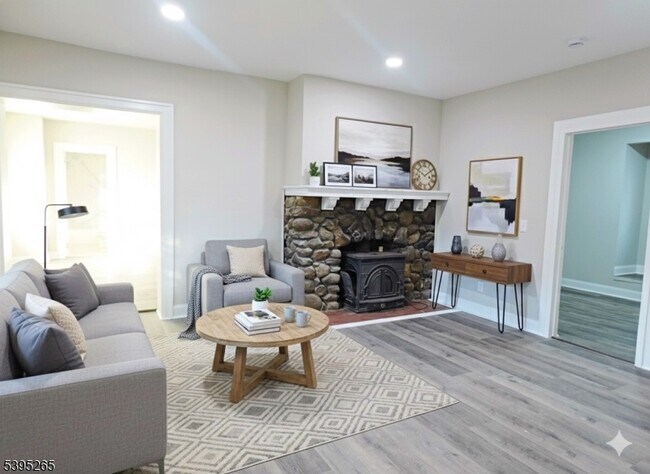 Photo - 32 Elmwood Ave