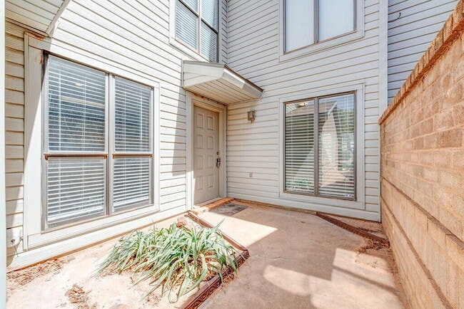 Photo - 534 N Fulton Ave