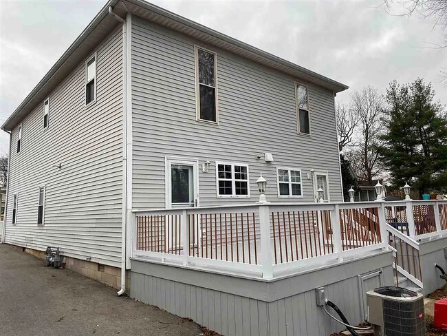 Back Patio - 1207 Smallhouse Rd