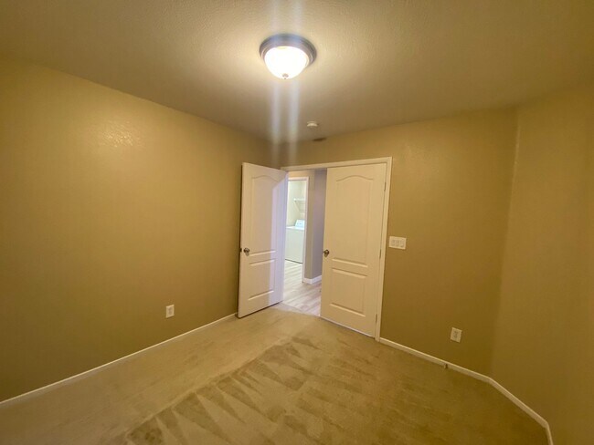 Photo - 3408 Conterra Park Ave