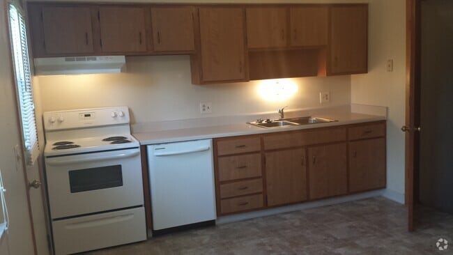 Building Photo - 103 W Park St Rental