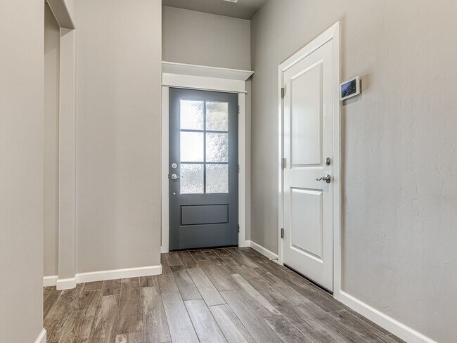 Photo - Newer Home in Ironstone + 3 bedrooms + 2 bathrooms + Edmond Schools