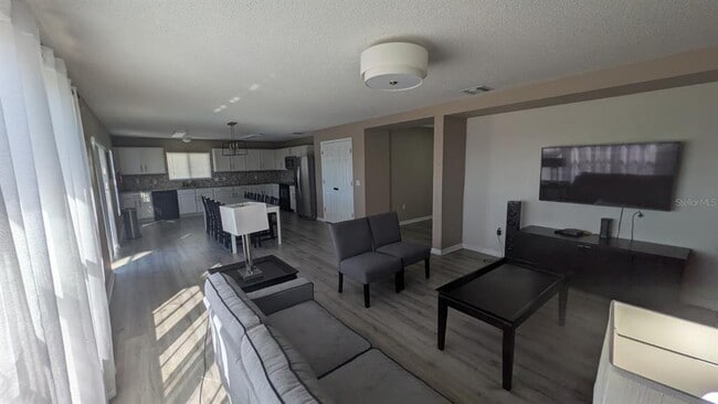 Photo - 341 Aster Dr