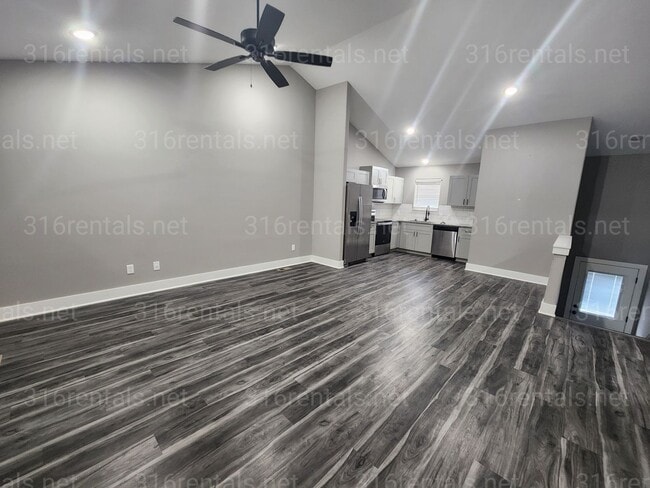 Building Photo - 5258 N Plumthicket St Unit 5258 N Plumthicket St