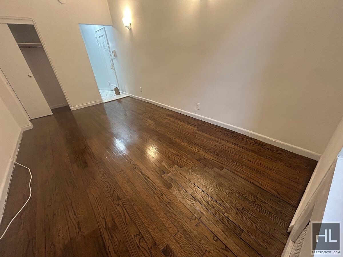 EAST 89 St - EAST 89 St Apartment Unit A