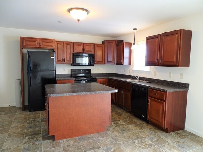Photo - 344 Meadow View Dr
