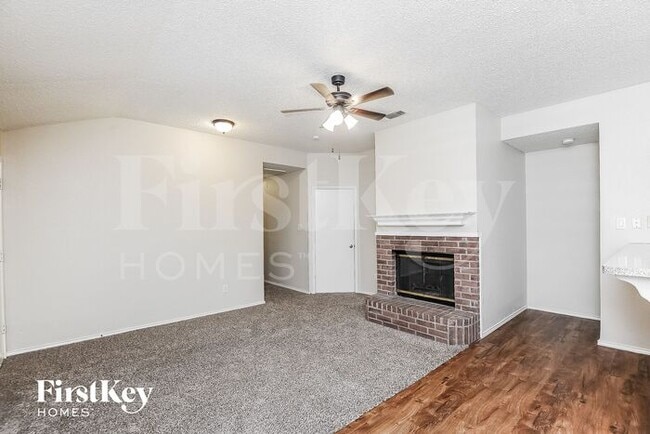 Photo - 2613 Winding Rd