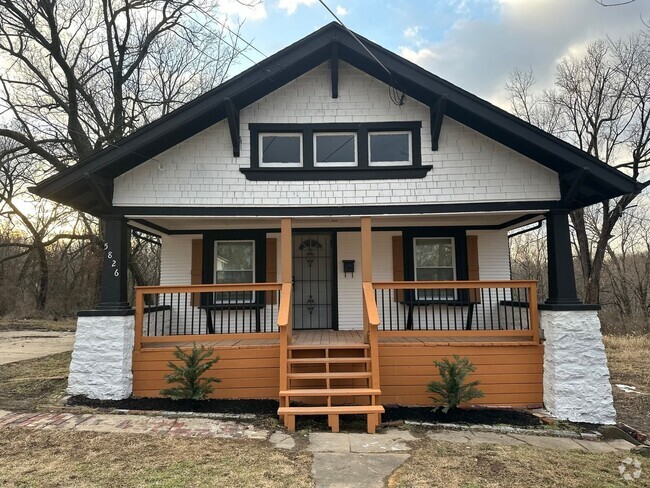 Building Photo - Charming 3BR House in Kansas City