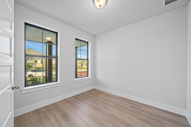 Photo - 29611 Smokey Bourbon Ln