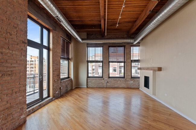 Photo - 1040 W Adams St Unit #  0610