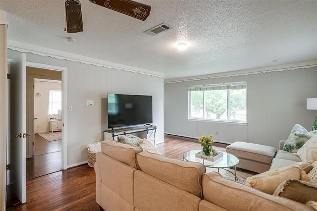 Photo - 3217 Lubbock Ave