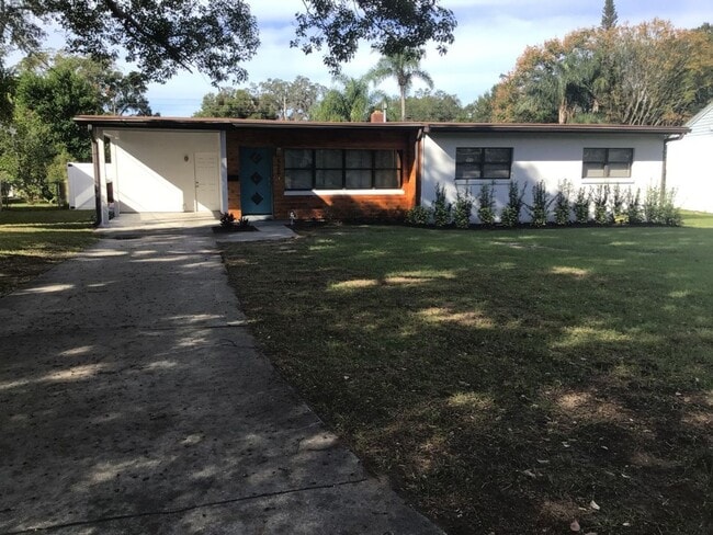 Photo - 520 Sunrise Dr