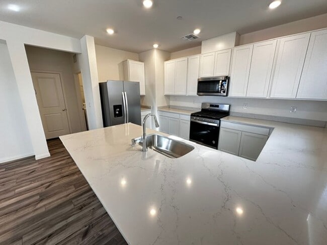 Photo - Brand New Inspirada Home