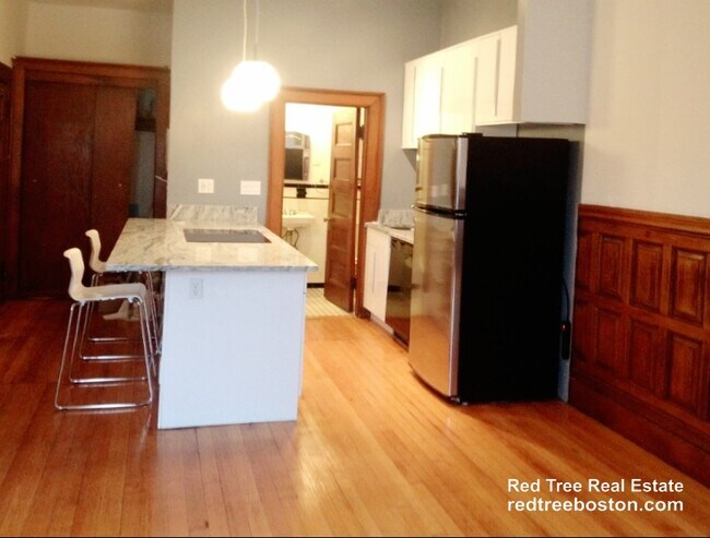 849 Beacon St Unidad 6