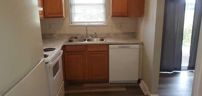 Photo - 4385-4387 Santa Anna Dr Unit 4385