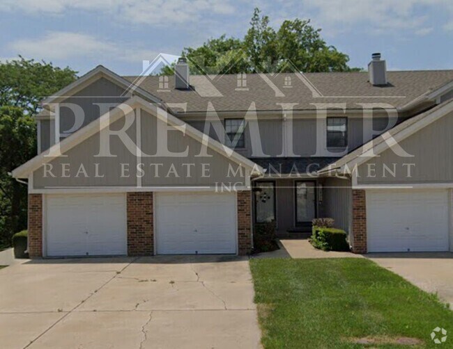 Building Photo - 3568 NE Independence Ave Unit 3568 Rental