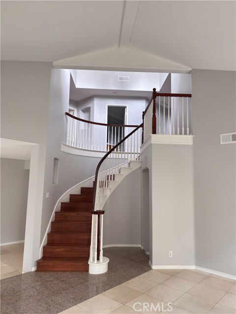 Photo - 4489 Spencer St