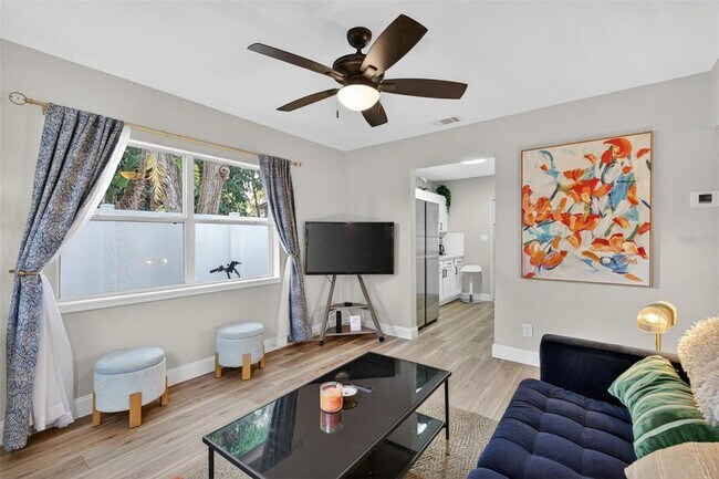 Photo - 2301 14th Ave N