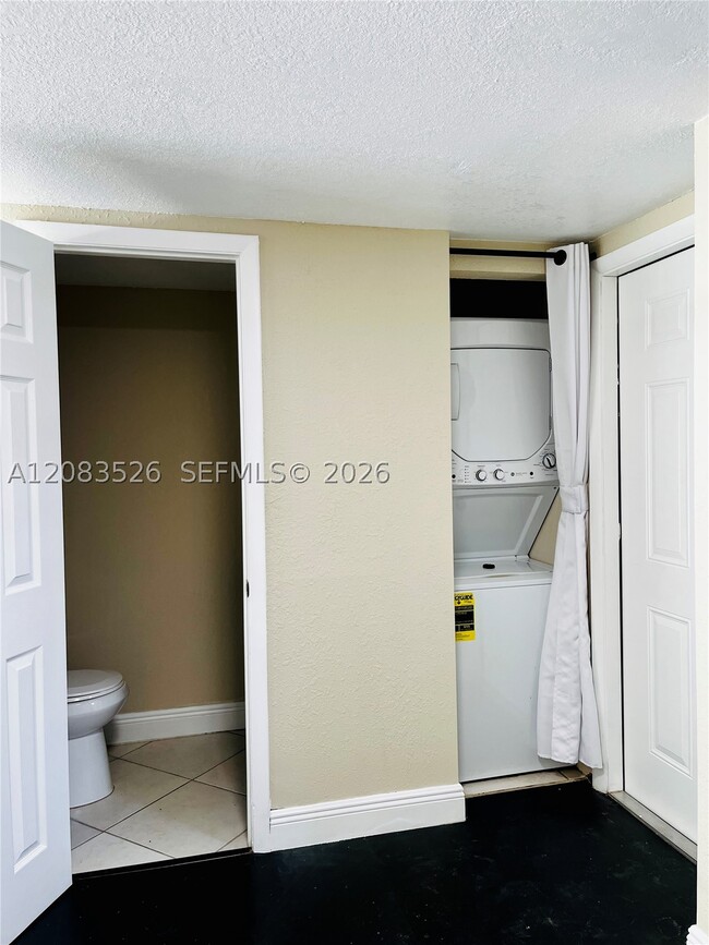 Photo - 7015 SW 111th Pl
