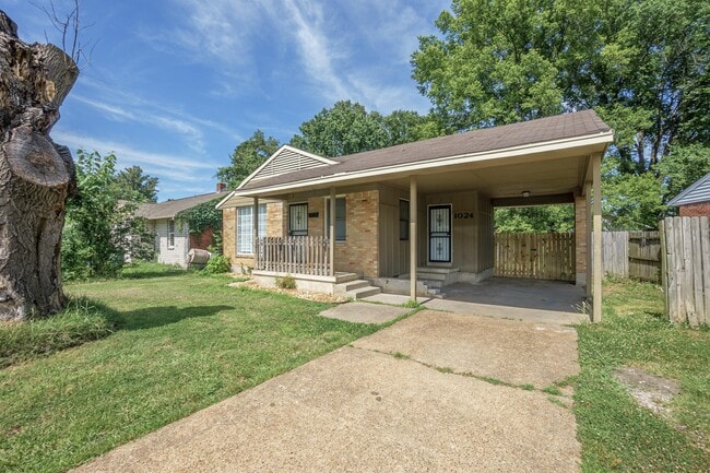 Building Photo - 1024 Mendenhall Cove