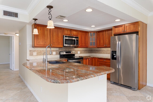 Building Photo - 950 S Kanner Hwy Unit 307 Rental