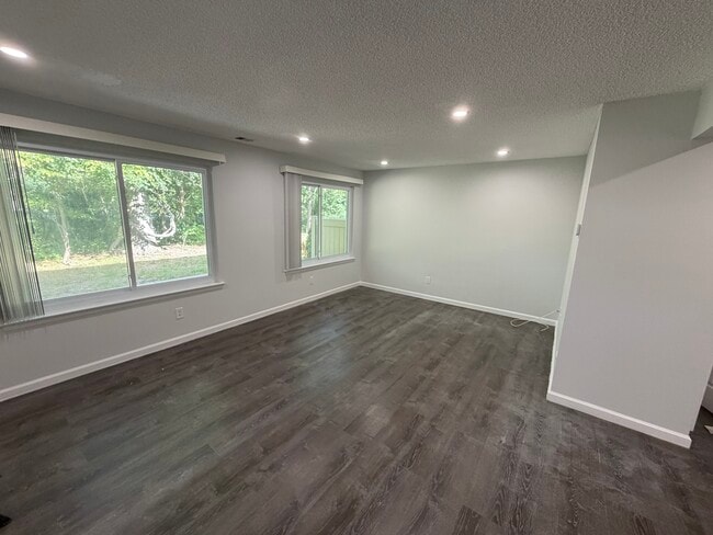 232 Springmeadow Dr Unidad G