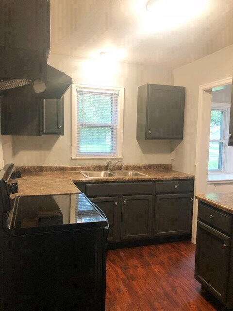 Photo - EAST SIDE 2 BEDROOM/2 BATH ALL BRICK RANCH AVAILABLE NOW!