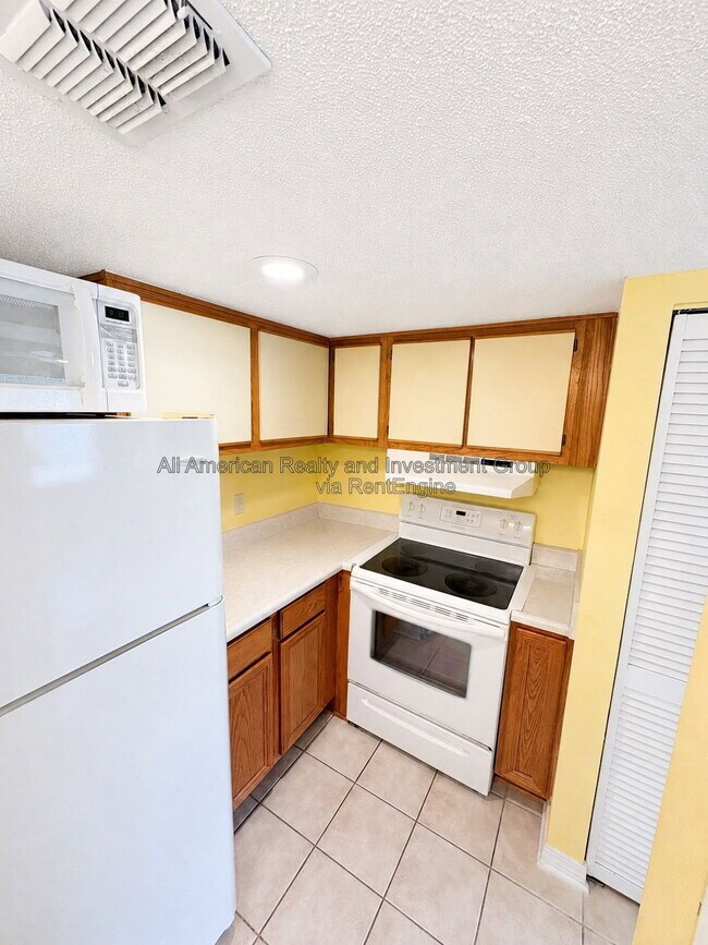 101 Old Ferry Rd Unit 34a