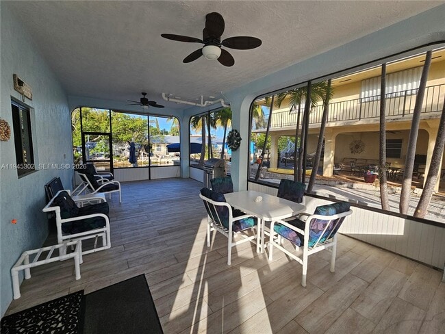 Photo - 112 Zane Gray Creek Dr