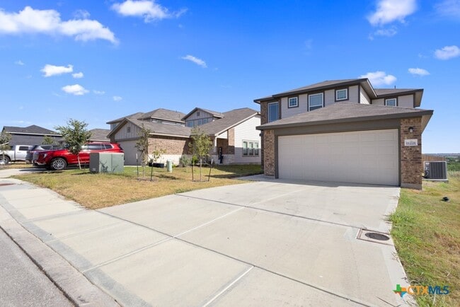 11221 Hollinger Cir